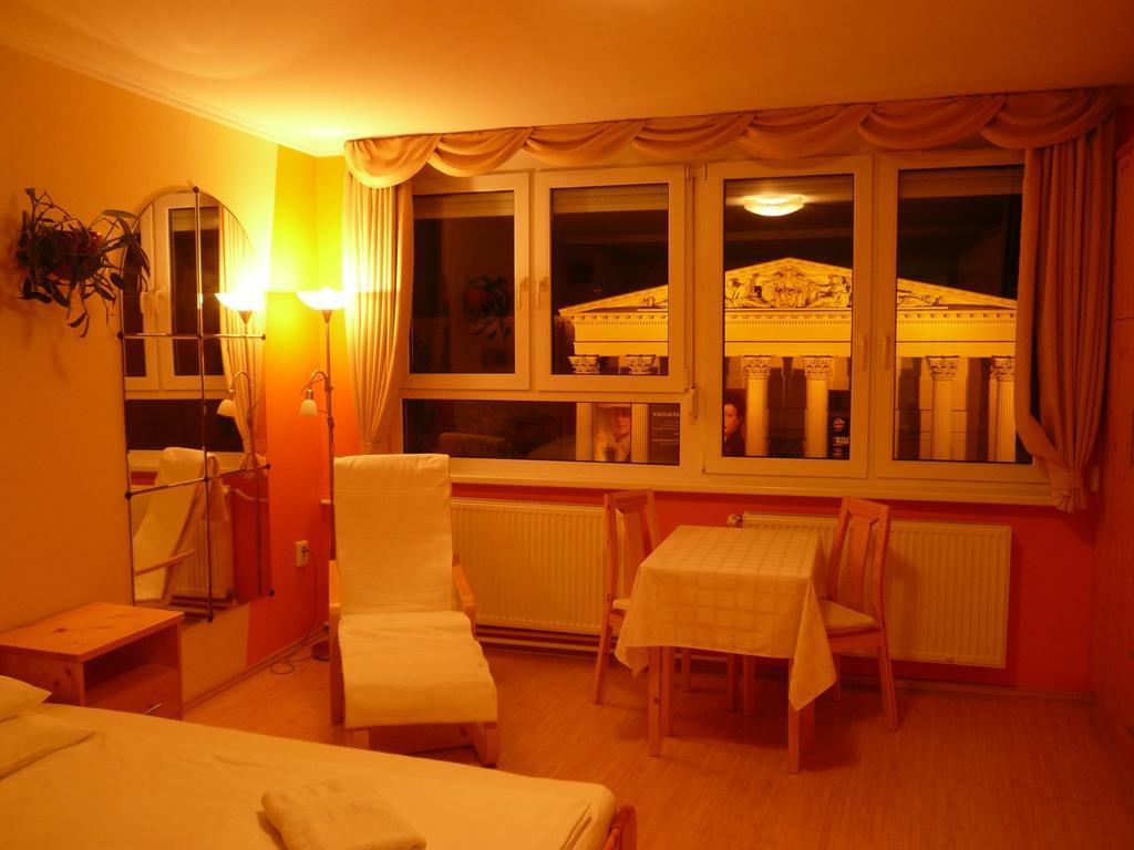 Museum View Apartment Budapeszt Pokój zdjęcie